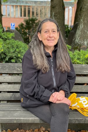 <!DOCTYPE html>
Marie, Göteborg.Tycker livet just nu är bra, för hon har Thomas